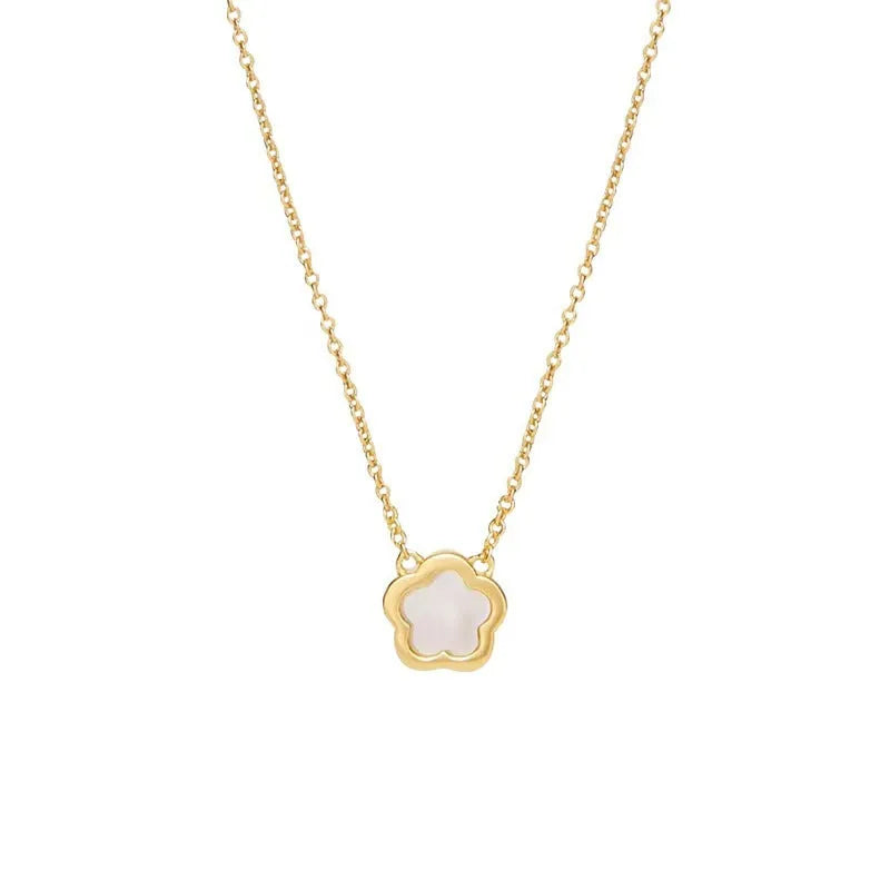 White mother of pearl shell flower necklace with copper O-chain in gold or silver finish