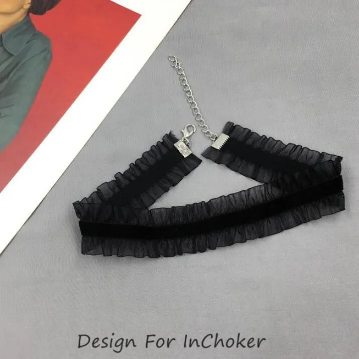 Velvet ruffled clavicle necklace with floral alloy pendant on snake bone chain in black colour