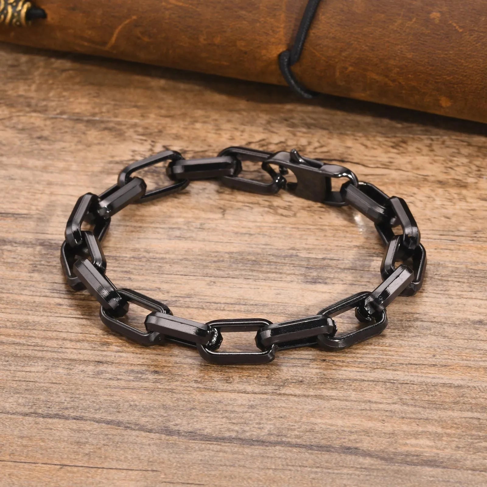 Men's stainless steel square chain bracelet in titanium steel with simple design