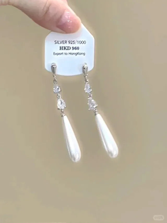 Women's alloy heart-shaped clip earrings with rhinestones, little star charms, and tassel in geometric fresh style design
