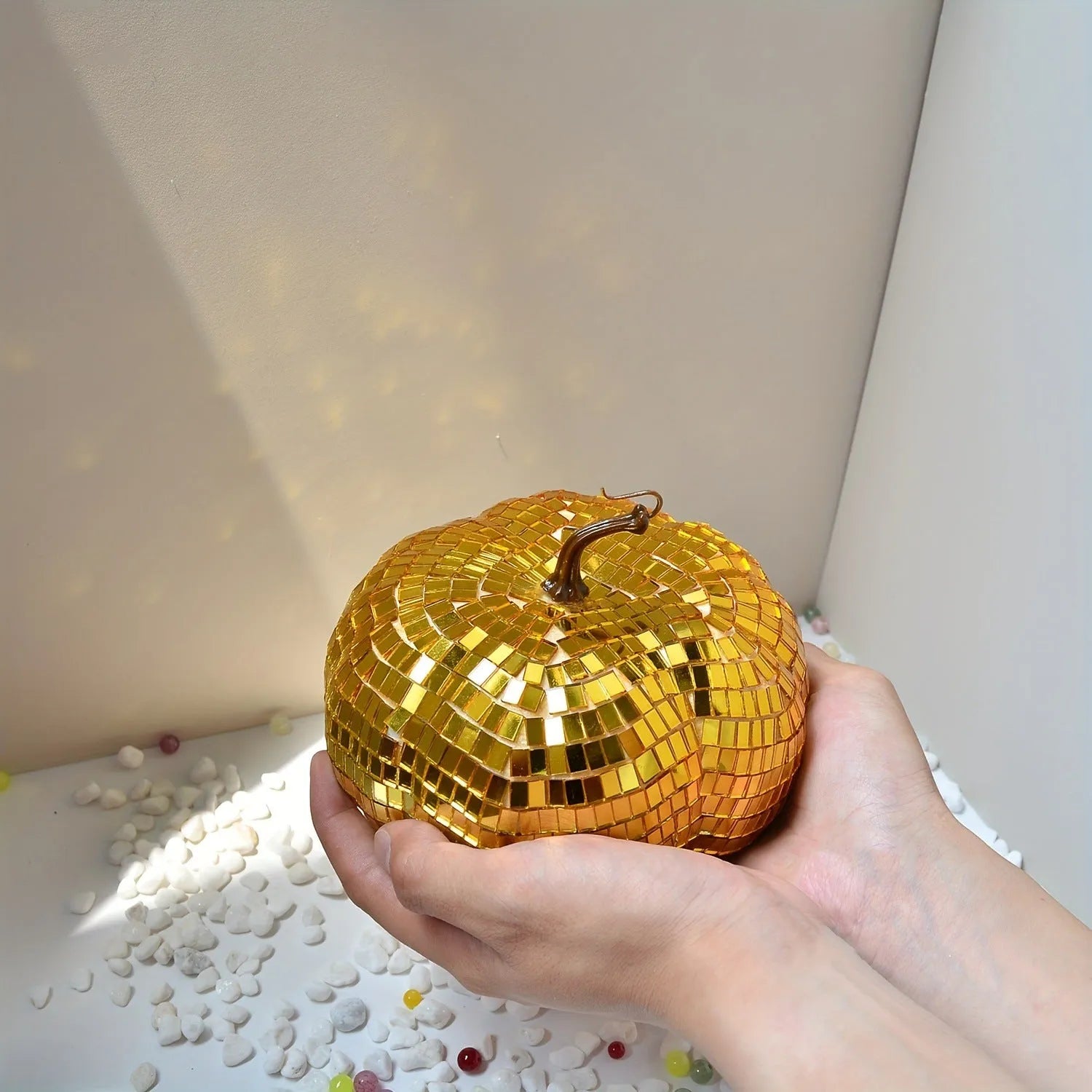 Chinese style glass Halloween pumpkin ornament in bionic design with embroidered glass construction