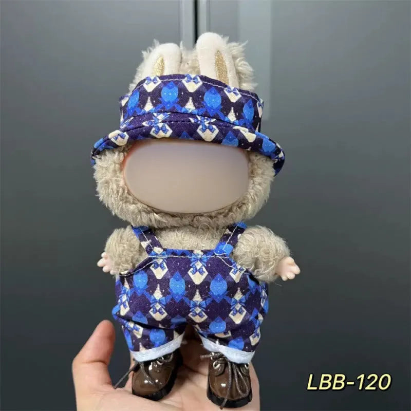 Plastic clothes for 17cm tall vinyl figurines in various style options