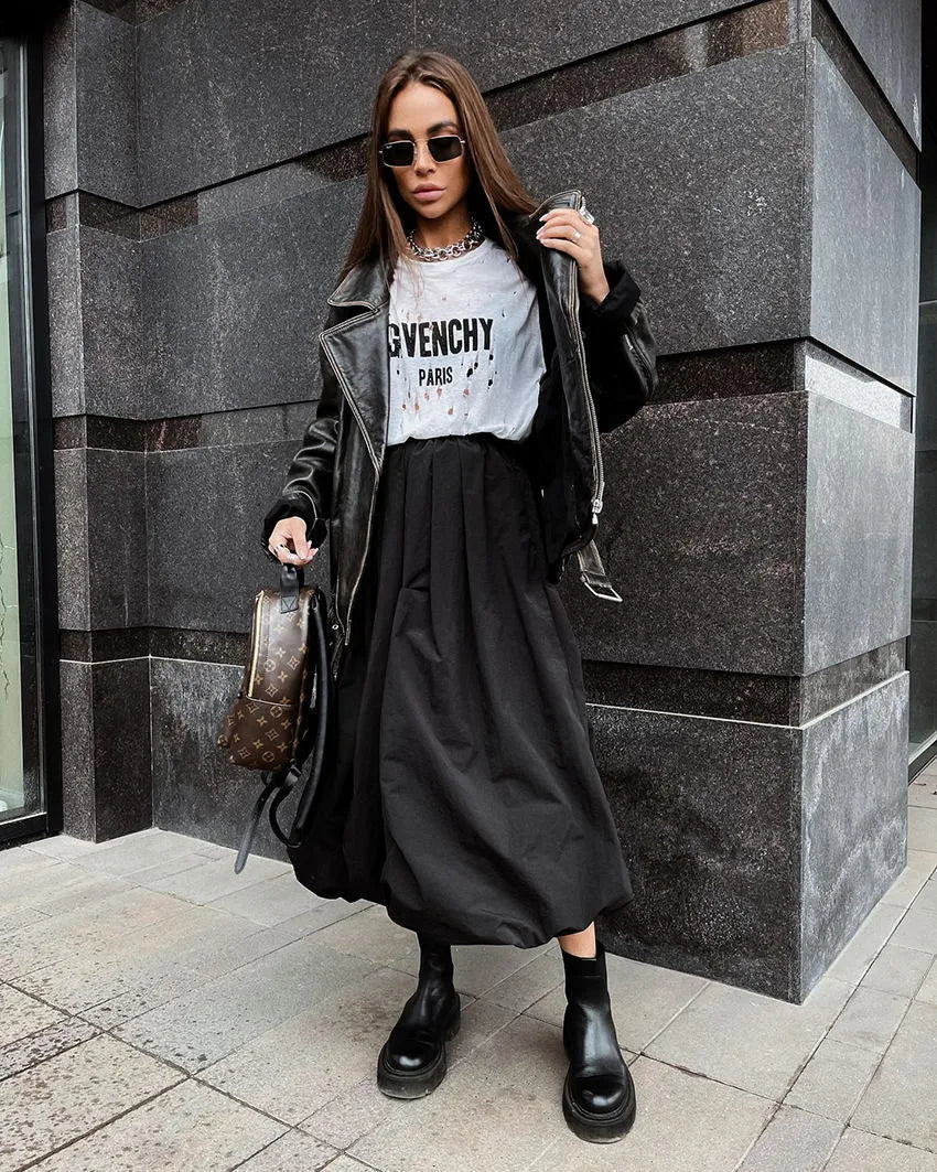 Women's solid colour cotton long skirt with elastic waistband in white or black