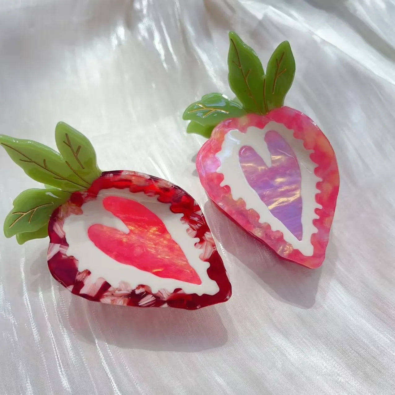 Handmade strawberry hairpin for girls in pastoral style with red or pink colour options