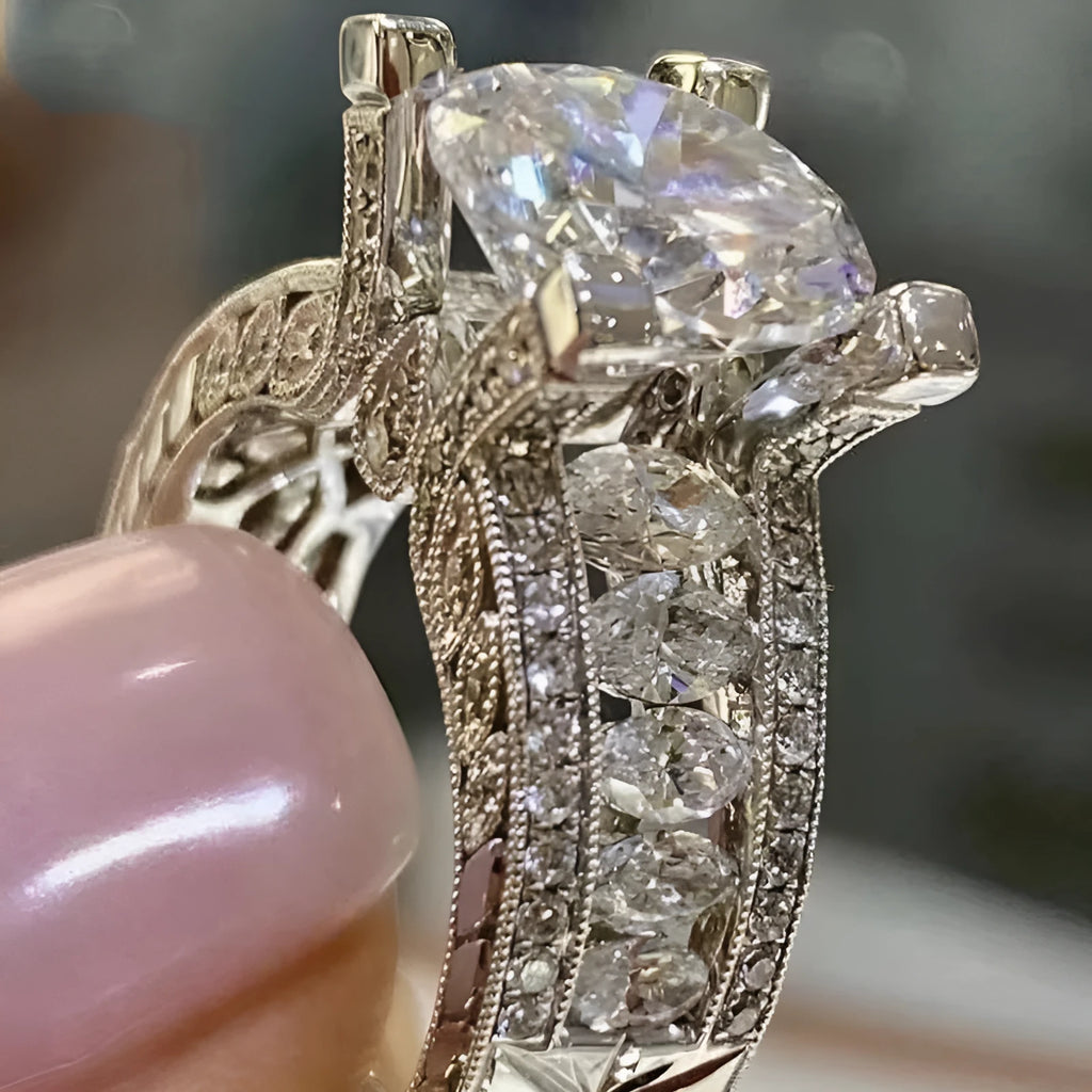 Silver alloy geometric women's engagement ring with round elements in gold or white electroplated finish