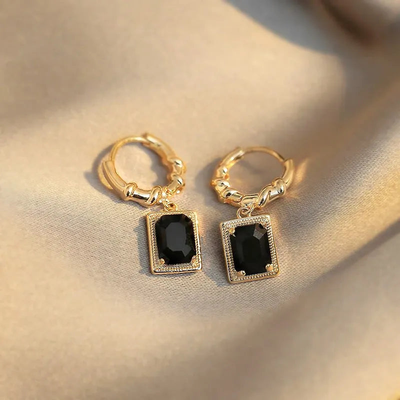 Geometric black zircon copper earrings with quadrilateral design in E2506 black colour