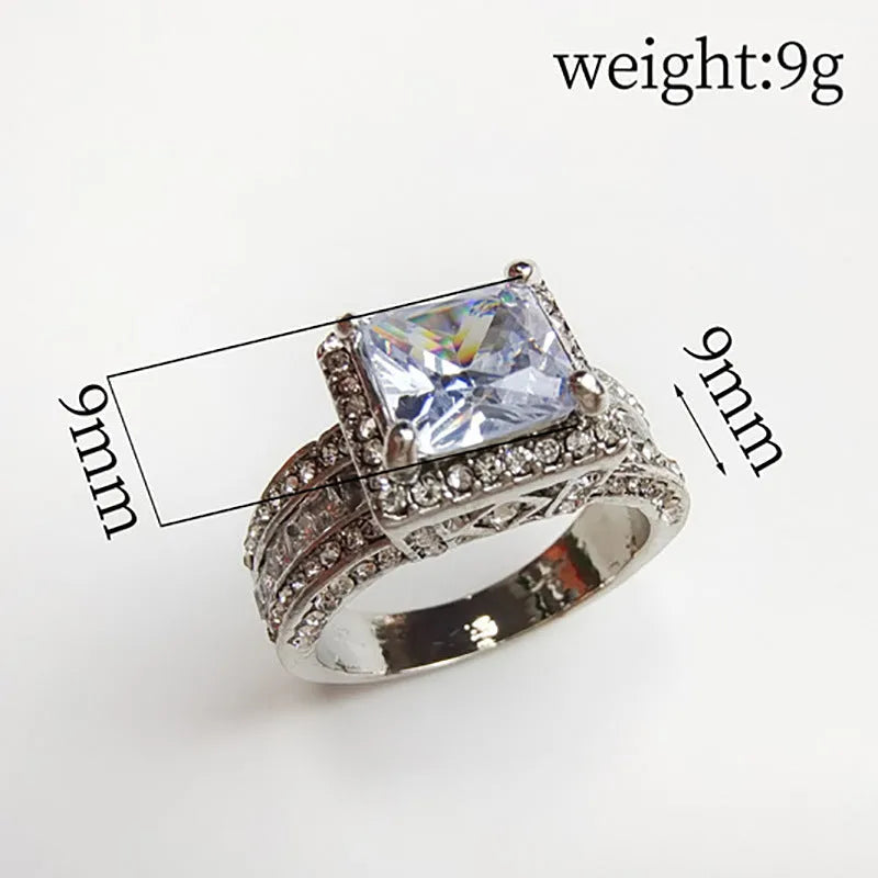 Silver alloy geometric women's engagement ring with round elements in gold or white electroplated finish