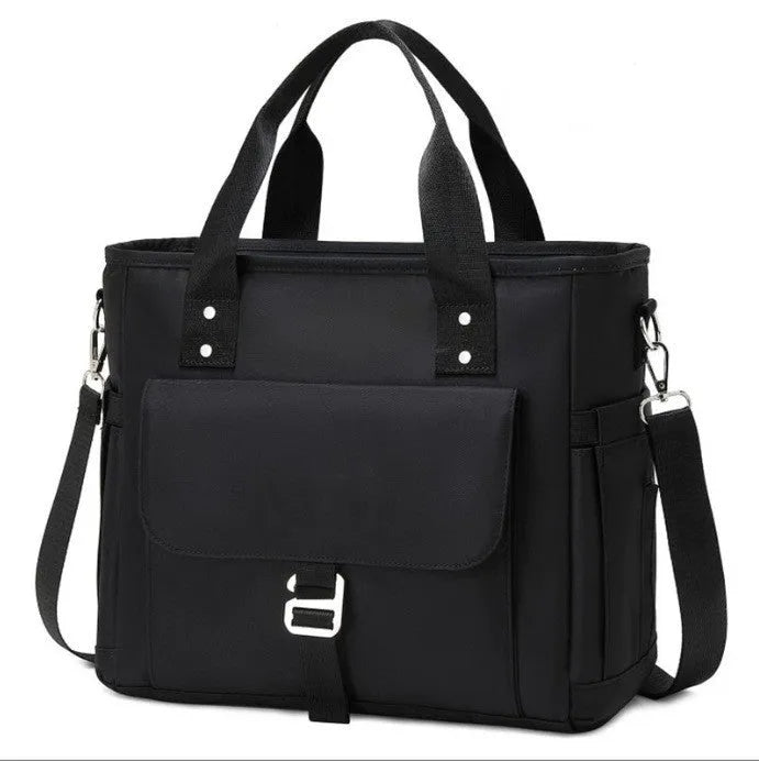 Portable cube style picnic bag with removable shoulder strap and side pocket in Oxford cloth