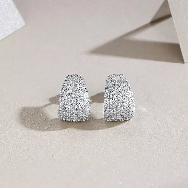 Geometric S925 sterling silver ear studs with moissanite stones and alloy backs