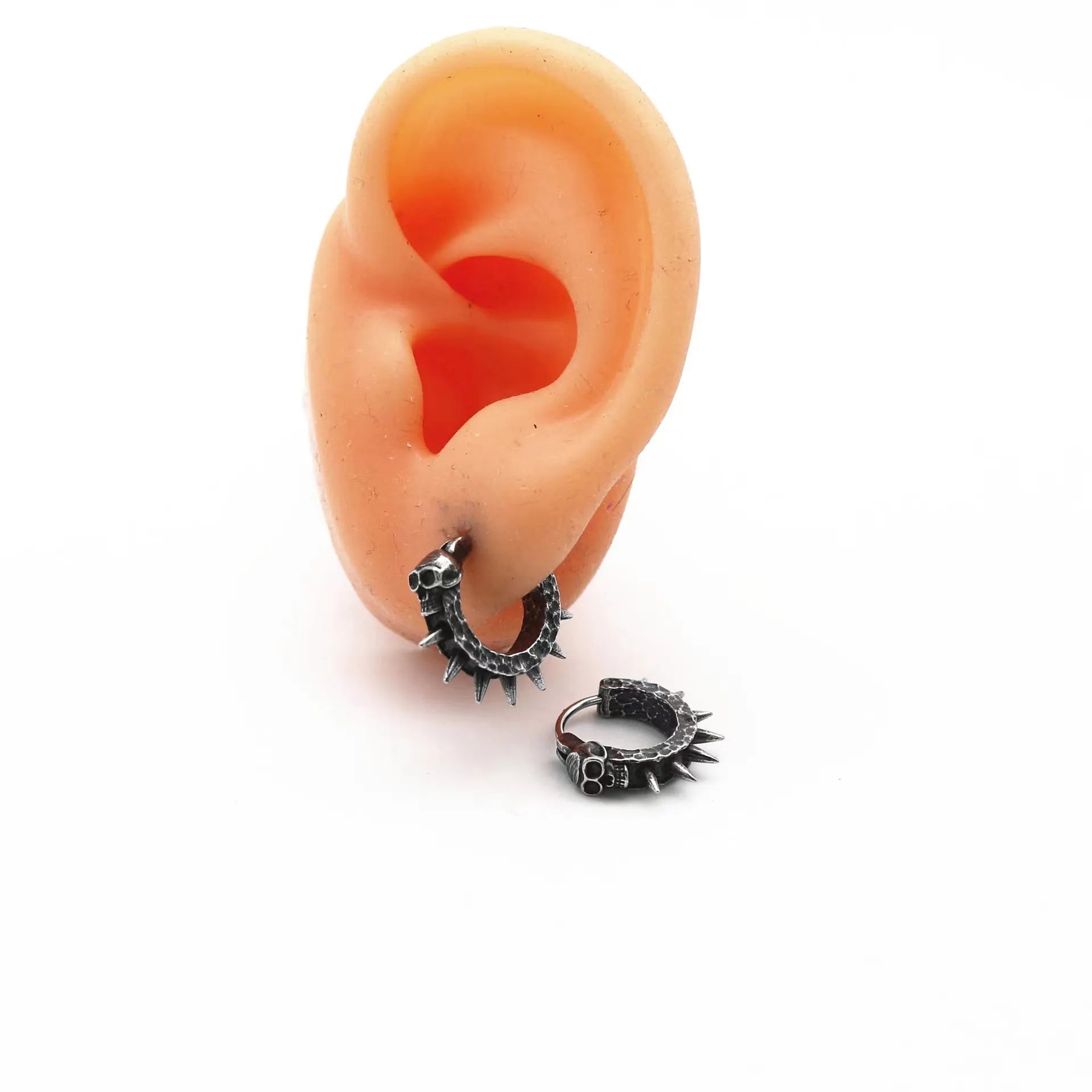 Copper plastic punk motorcycle geometric alloy earrings in retro black colour