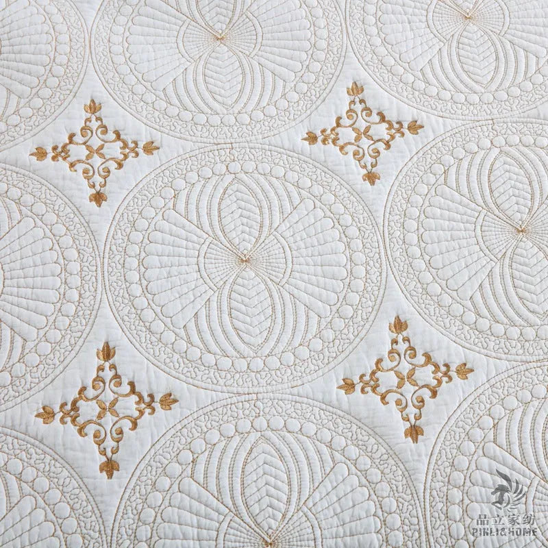Pure cotton bed cover set with European embroidery and clip sheets design