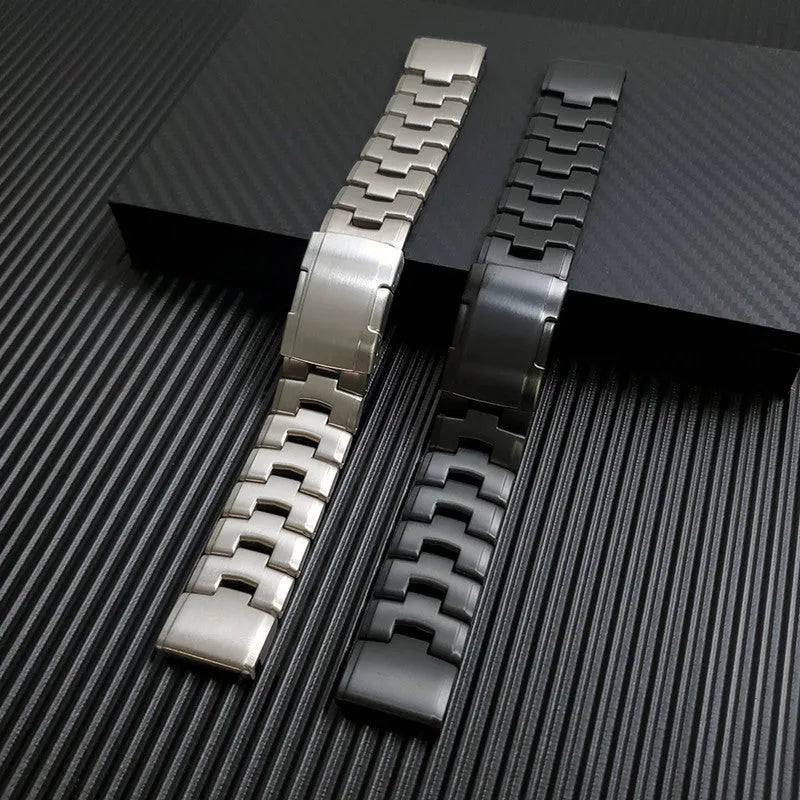 Garmin Fenix series replacement watch strap in black, silver, or titanium colour, showing 22mm and 26mm width options.