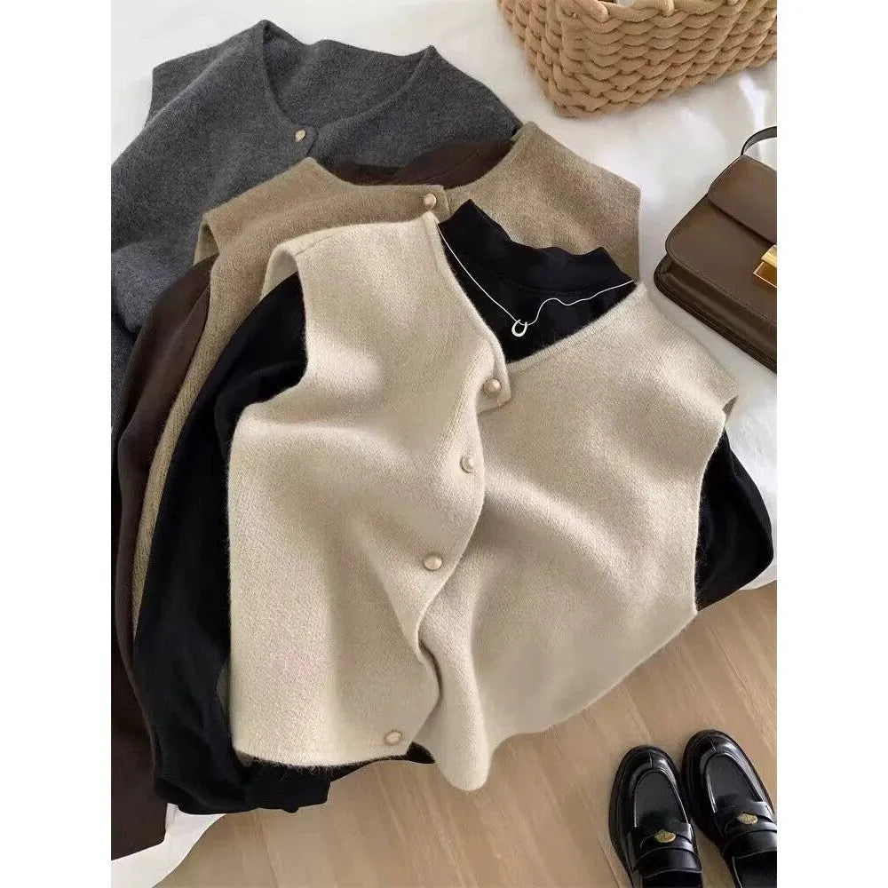 Women's casual polyester pullover top with half sleeves and V-neck in six colour options