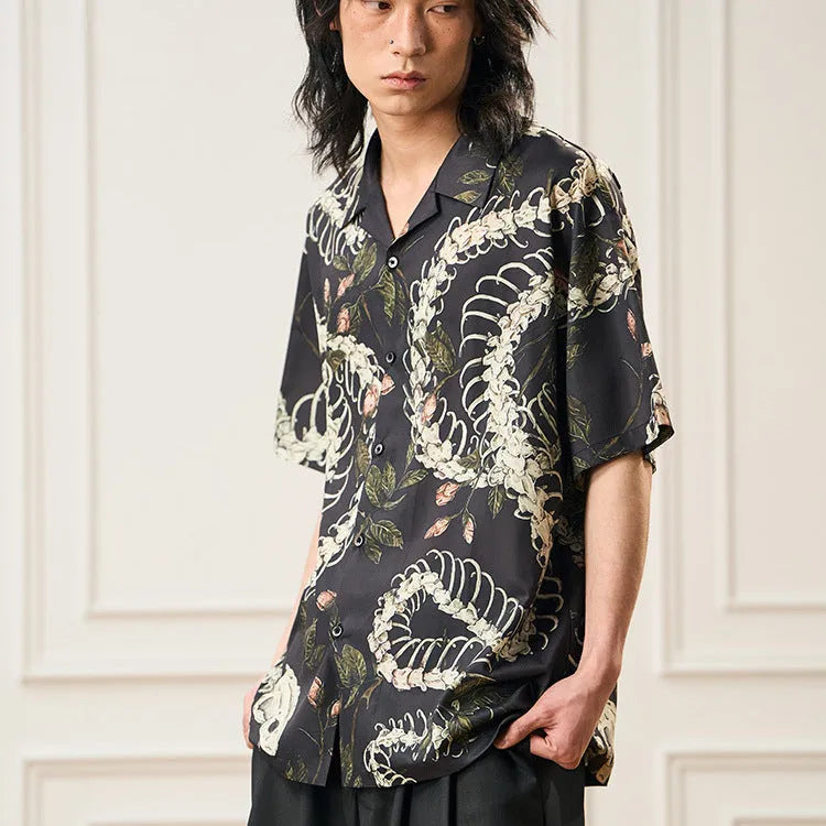 Short sleeve Cuban collar shirt with snake bone and floral pattern print in loose fit design
