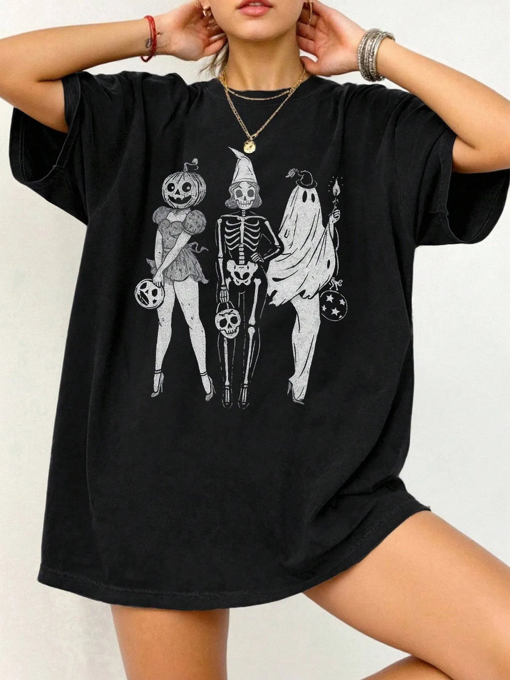Cotton loose fit summer t-shirt with short sleeves and round neck in multiple colours