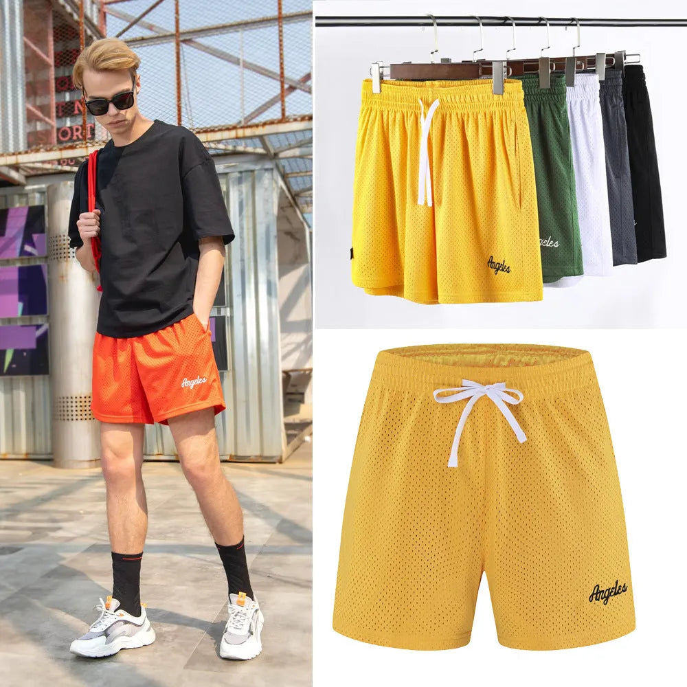 Men's double-layer mesh shorts in multiple colours with sports and leisure design