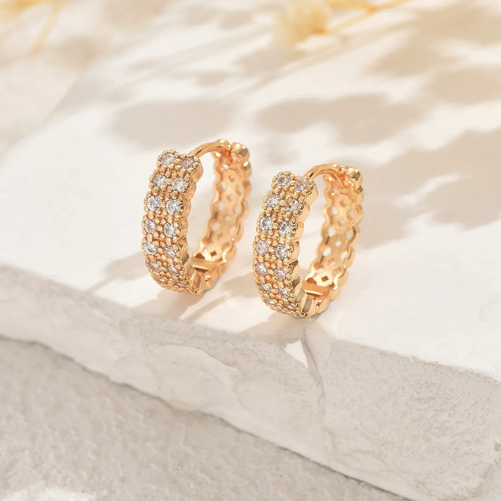 Copper geometric pattern ear studs with round dot ring elements in European American style