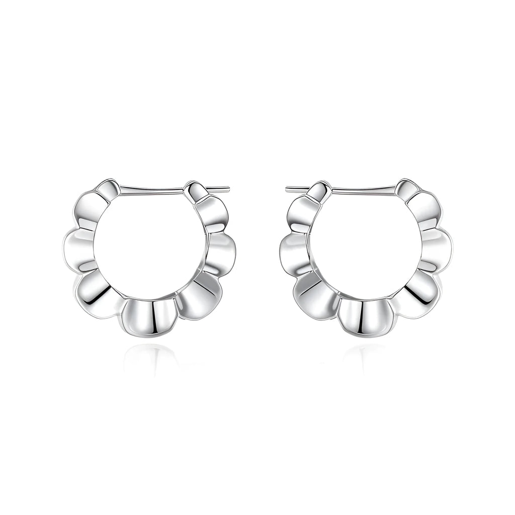 Geometric sterling silver earrings with round elements and electroplated finish