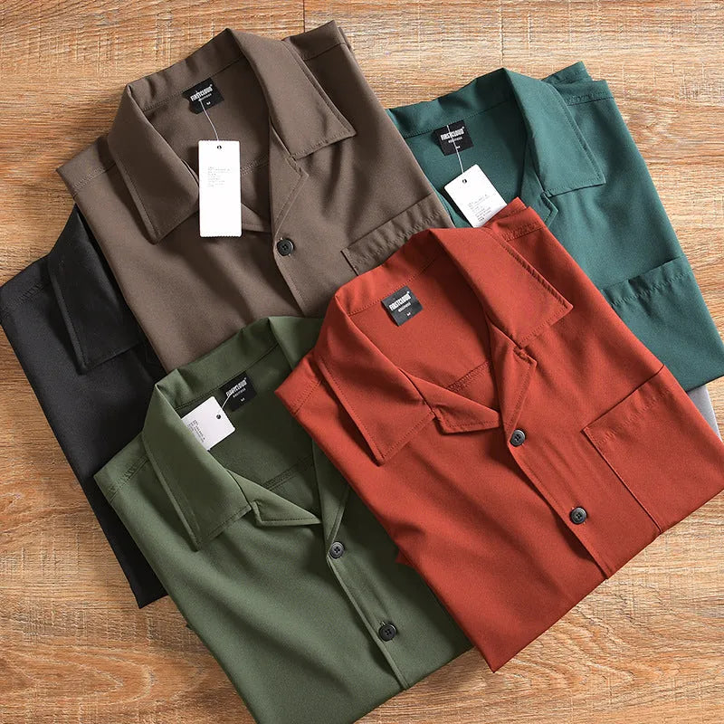 Men's lightweight pure cotton short sleeve shirt in loose fit cardigan style
