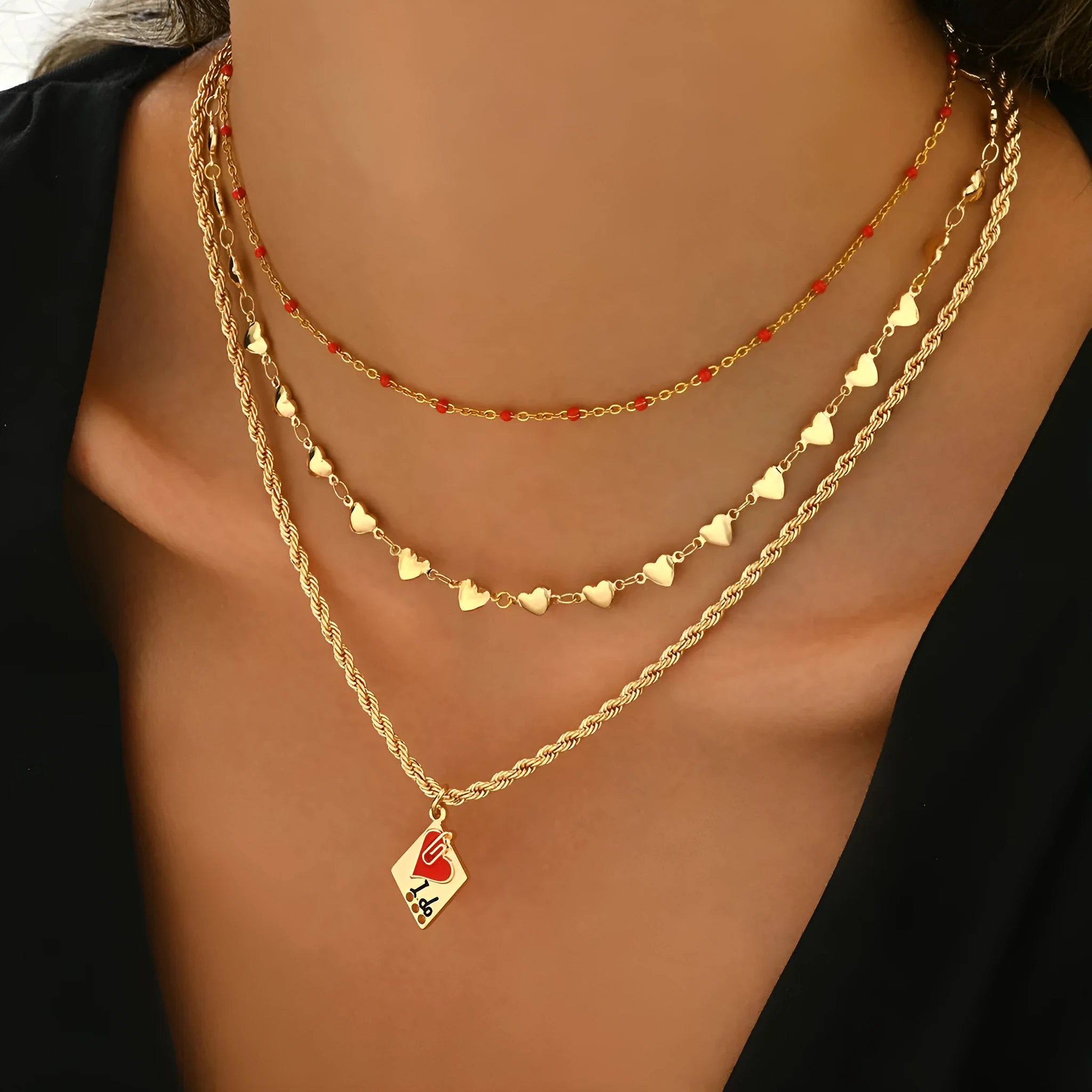 Three-layer zinc alloy clavicle chain necklace with geometric heart pendant, adjustable 41-50cm length
