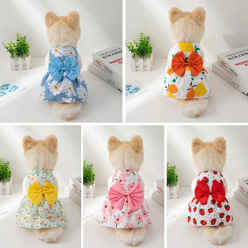 Summer pet dress with floral butterfly design and princess-style knot for dogs and cats
