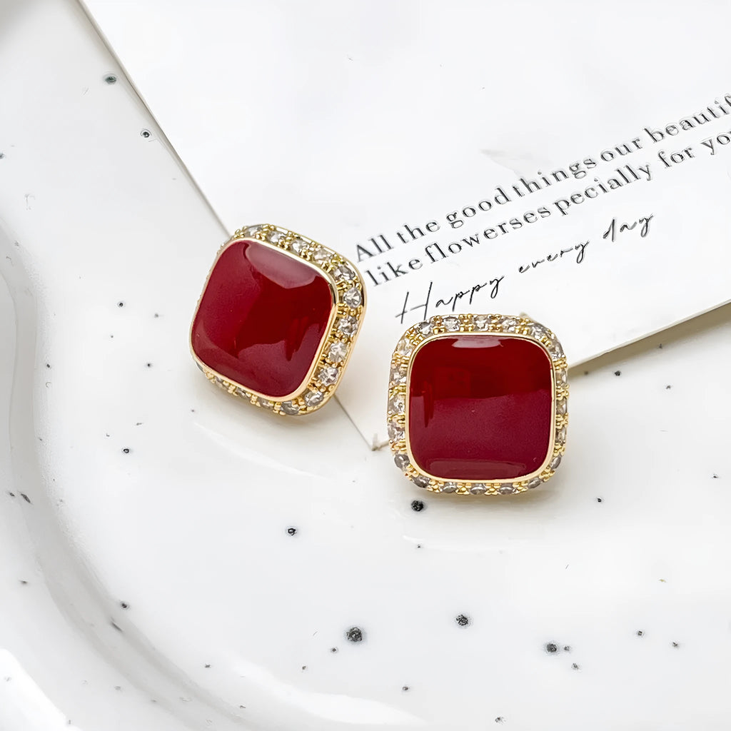 Red square geometric alloy earrings for women with retro plate finish