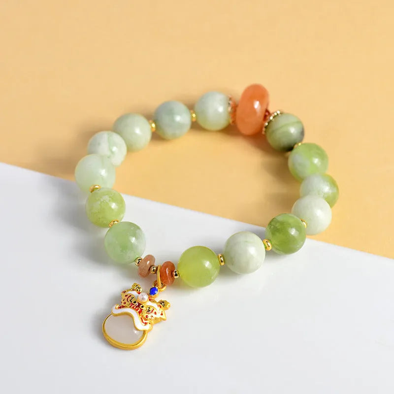 Green milk-in-water Xingshi jade pendant bracelet with geometric shape on 10mm women's retro bracelet