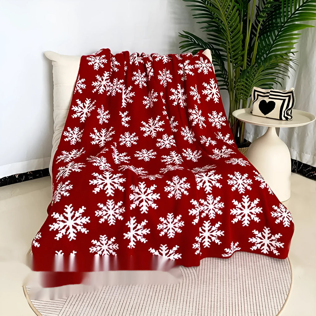 Personalised Christmas blanket with snowflake pattern in casual style