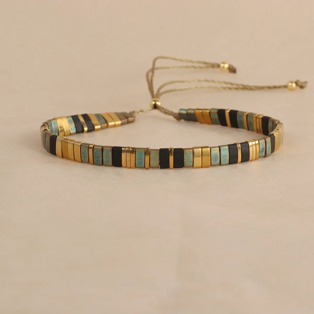 Geometric glass and coloured glaze beaded bracelet in five colour options