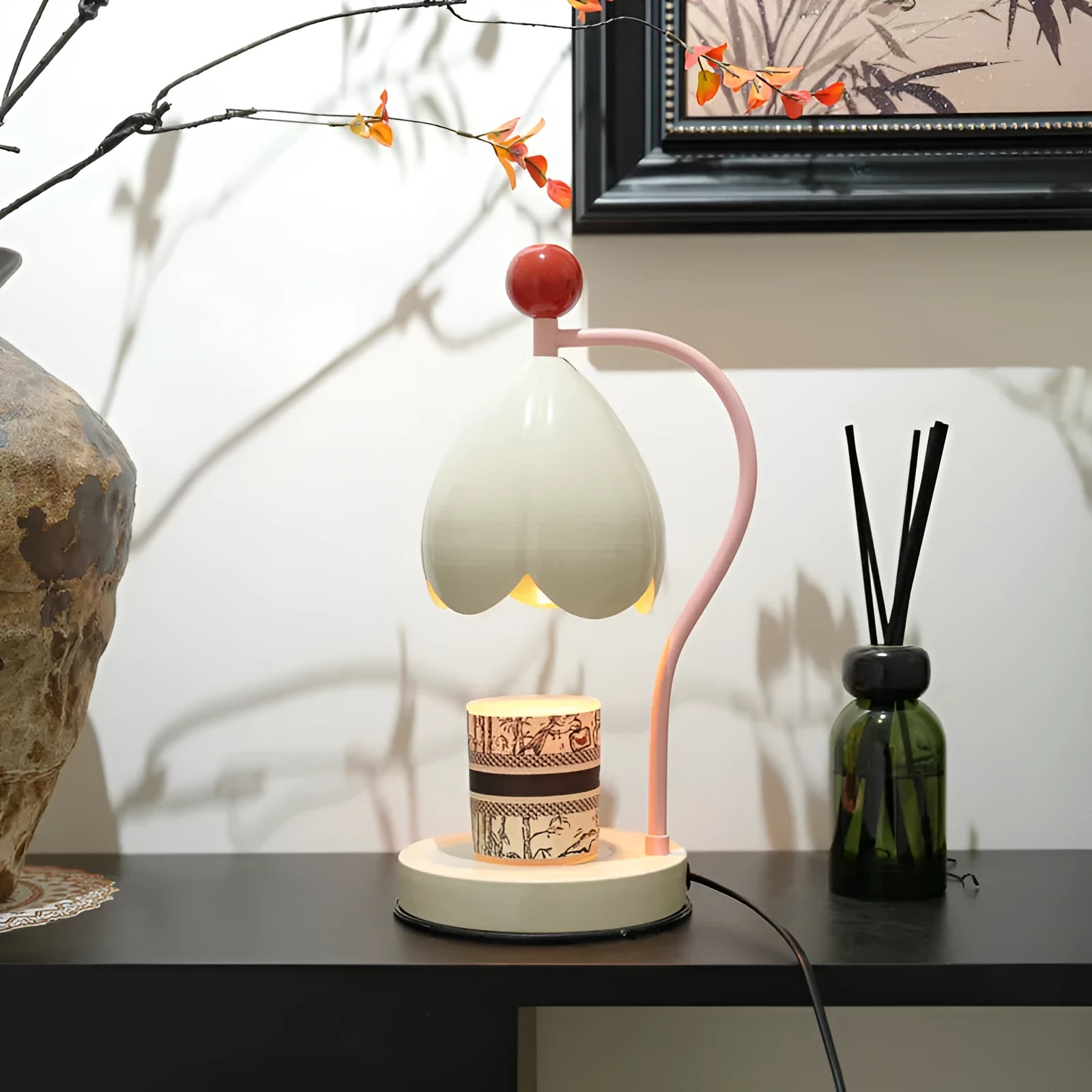 Linglan ancient style melting wax fragrance lamp in cream white or dark green with metal lamp holder