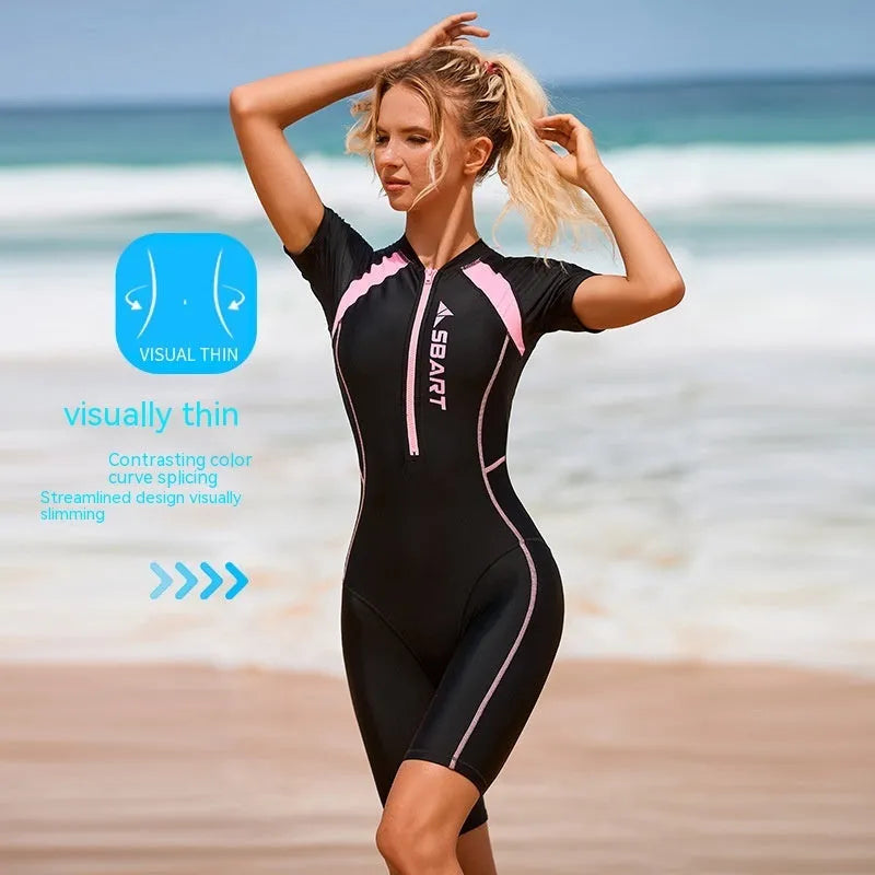 Women's solid colour surfing swimsuit with chest pad in quick-drying fabric