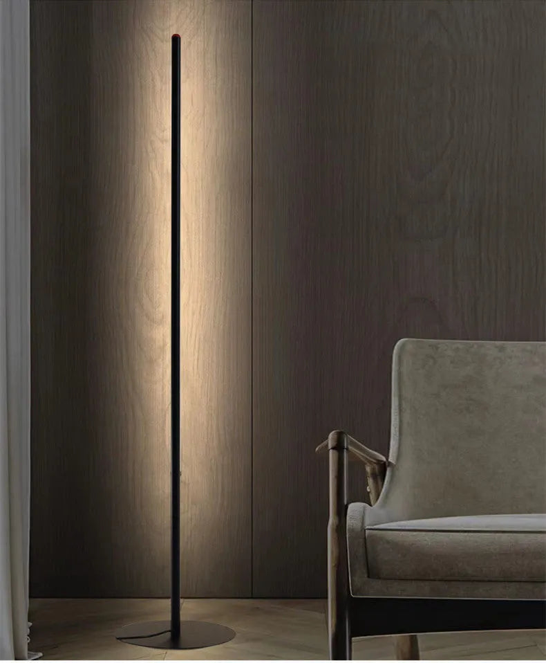Vertical aluminium alloy floor lamp in modern simple style with LED light