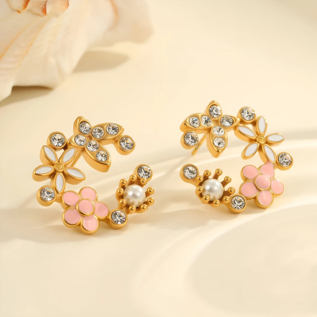 Flower stud earrings with petal design in stainless steel and 18K electroplated colour finish