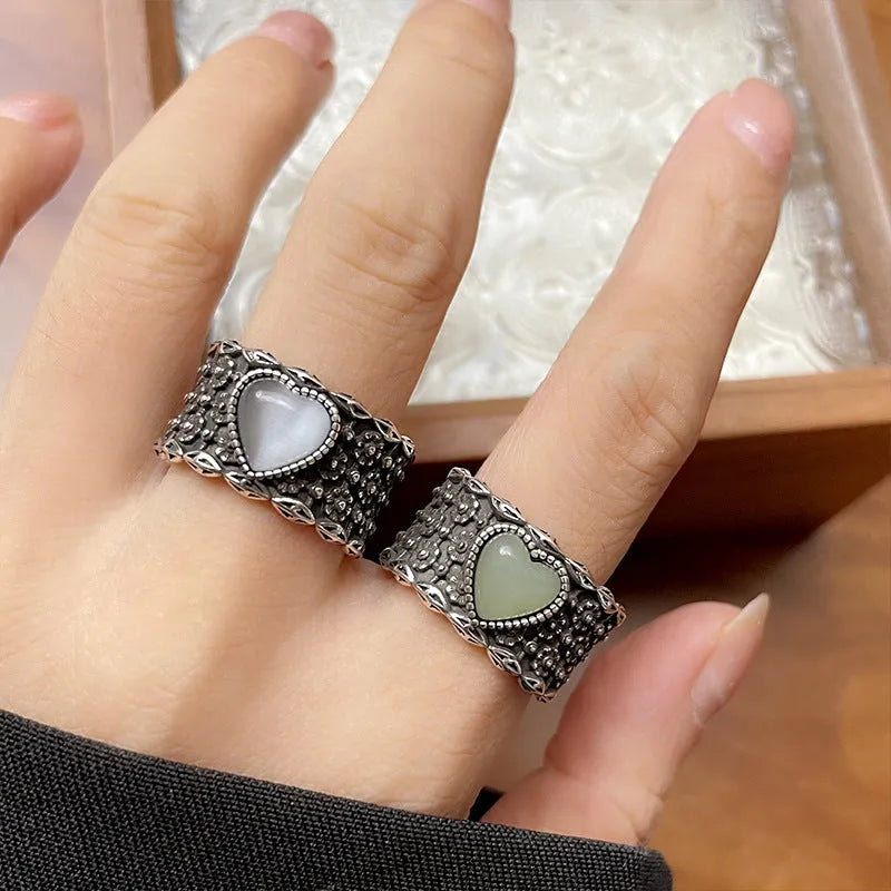Retro wide-faced moonlight design heart shape adjustable ring in silver plating
