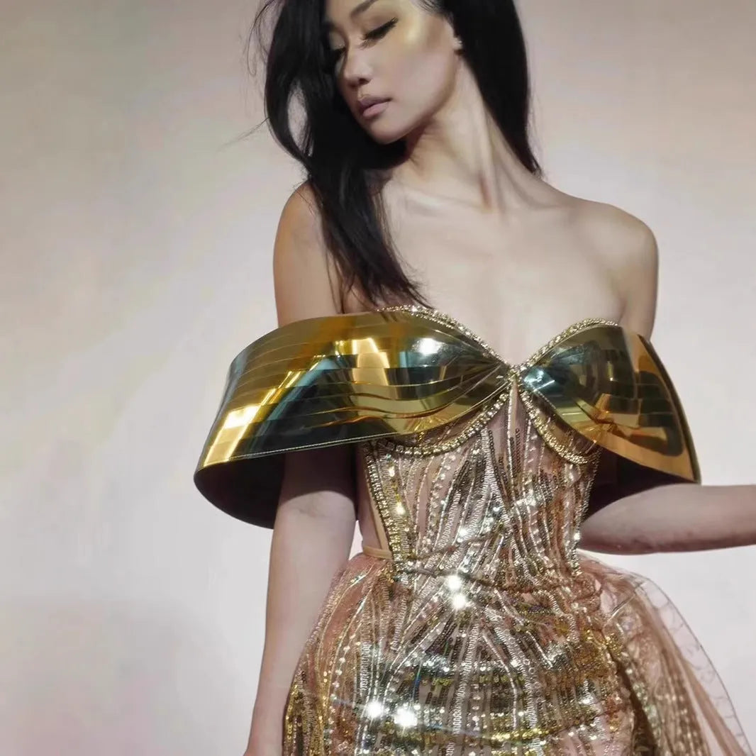 Gold strapless sequin dress with split skirt and tube top for women's formal occasions