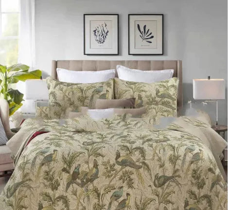 Blue American style cotton bedspread with plant and flower pattern, quilted texture