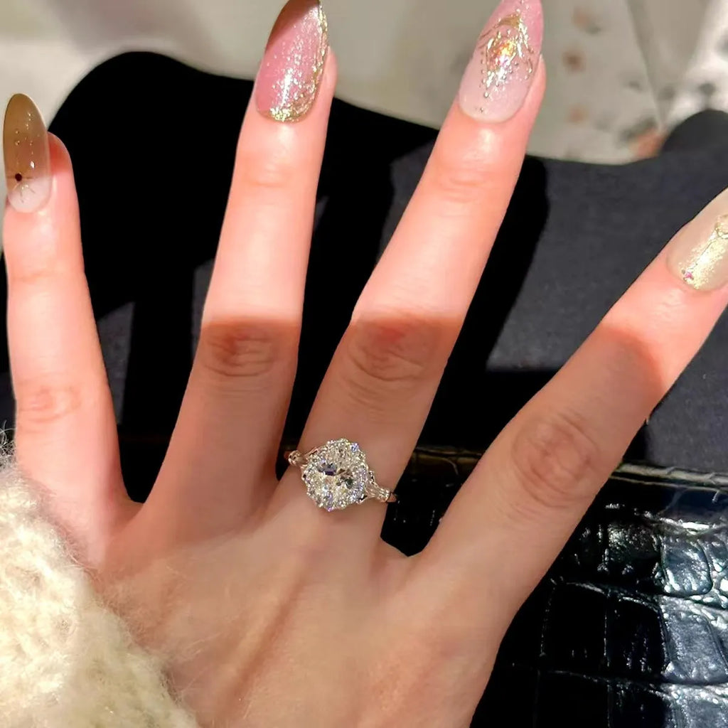 Silver colour adjustable ring with big diamond bridal bouquet geometry design and ellipse elements