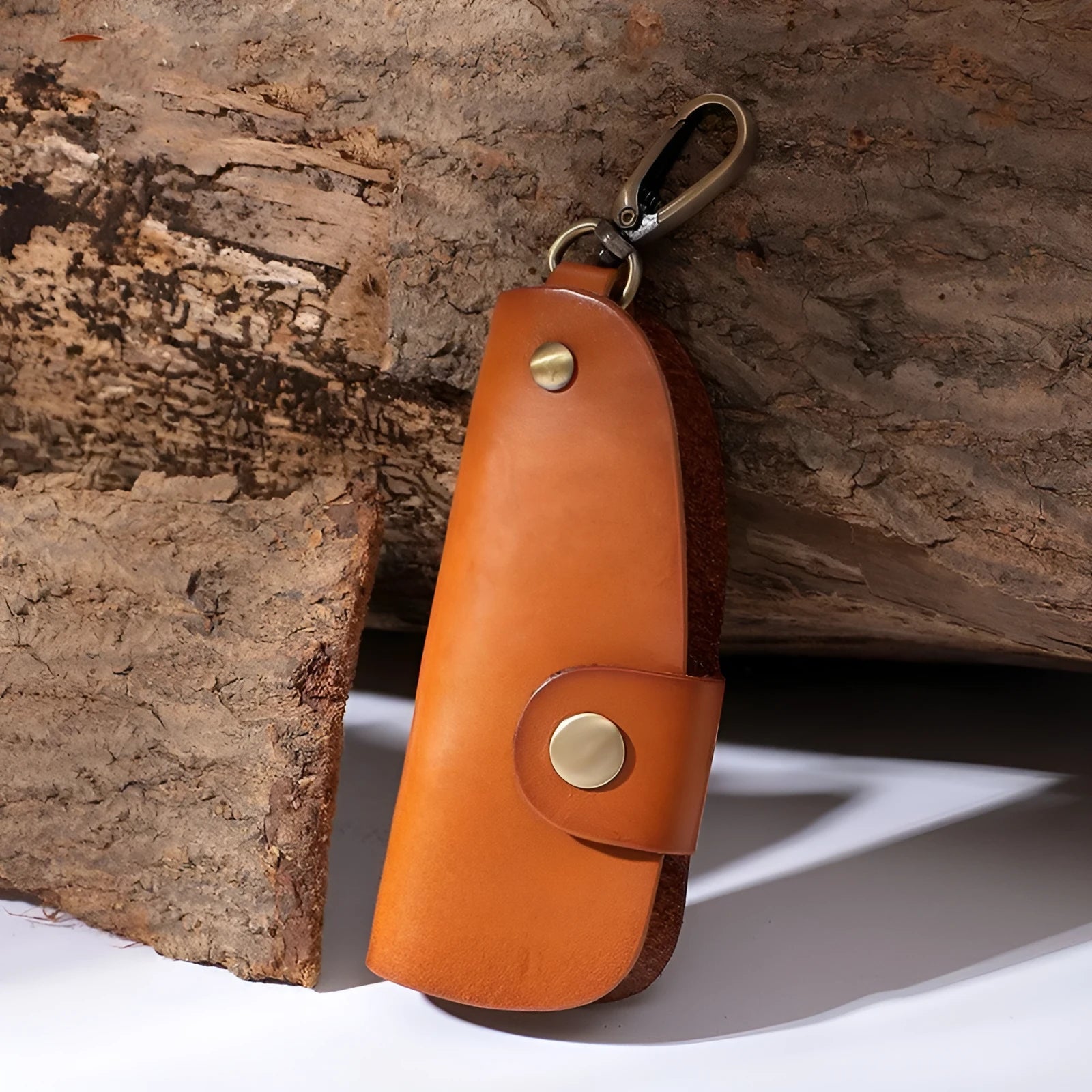 Genuine leather handmade key storage bag in short length style for car keys