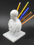 White American creative character modelling pen holder for desktop organisation