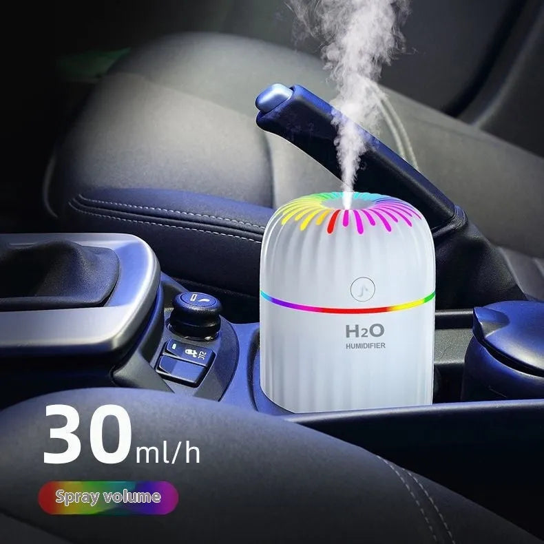 Mini car-shaped USB aromatherapy humidifier in animal design with dimensions 75x75x116mm