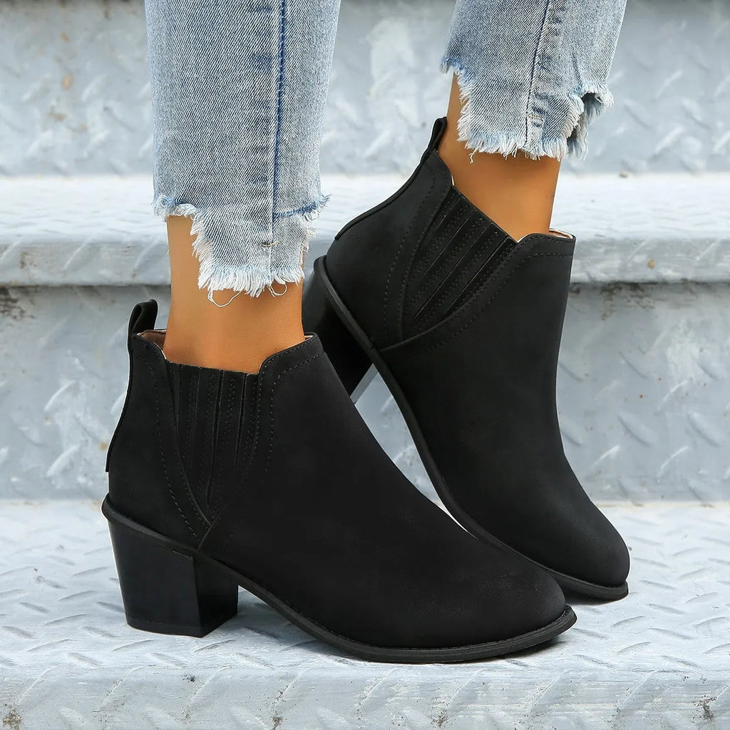 Women's black pointed toe ankle boots with thick square heel in artificial PU material