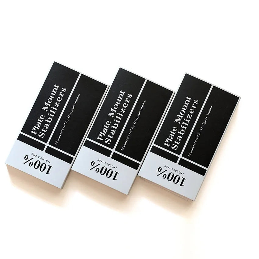 Black and milky white mechanical keyboard stabiliser shaft sets with a 4.3-inch screen on a grey background.