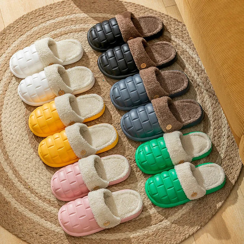 Plaid-patterned detachable women's slippers with plush lining and a textured EVA sole.