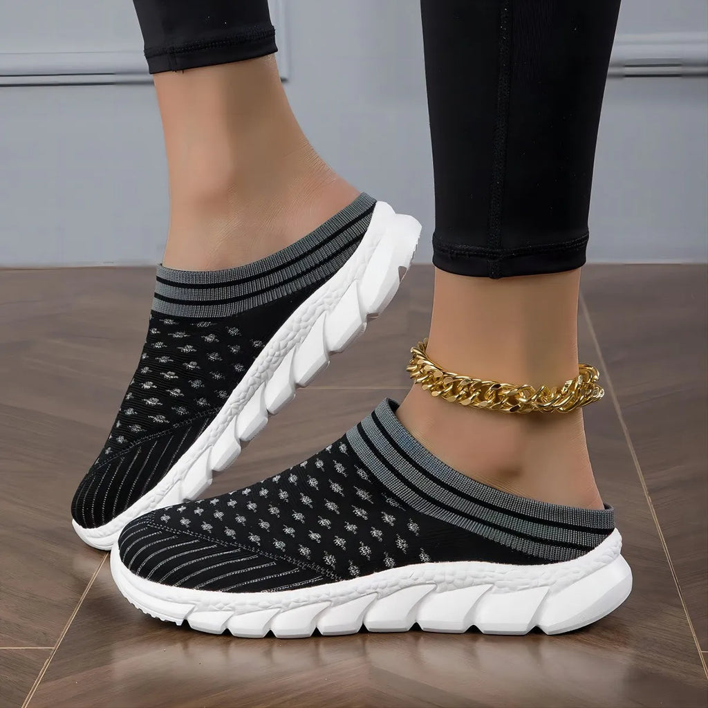 Women's black Flyknit slipper shoes with hollowed-out pattern and lightweight sole