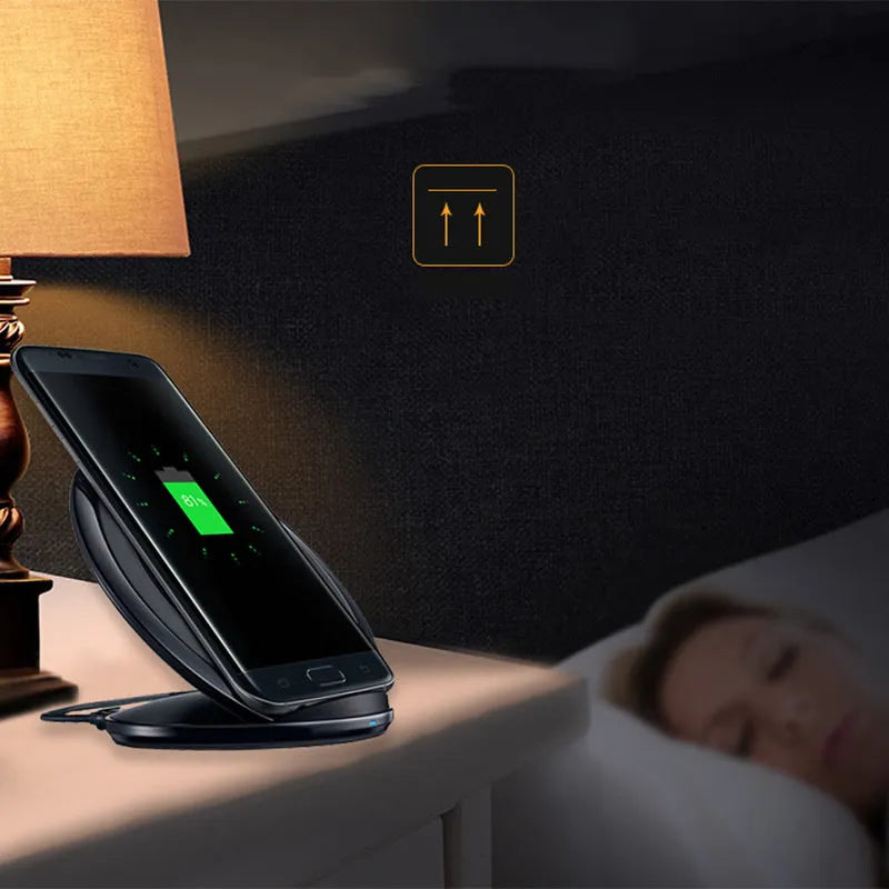 Qi wireless charging pad for Galaxy Note Edge in black or white with USB connection