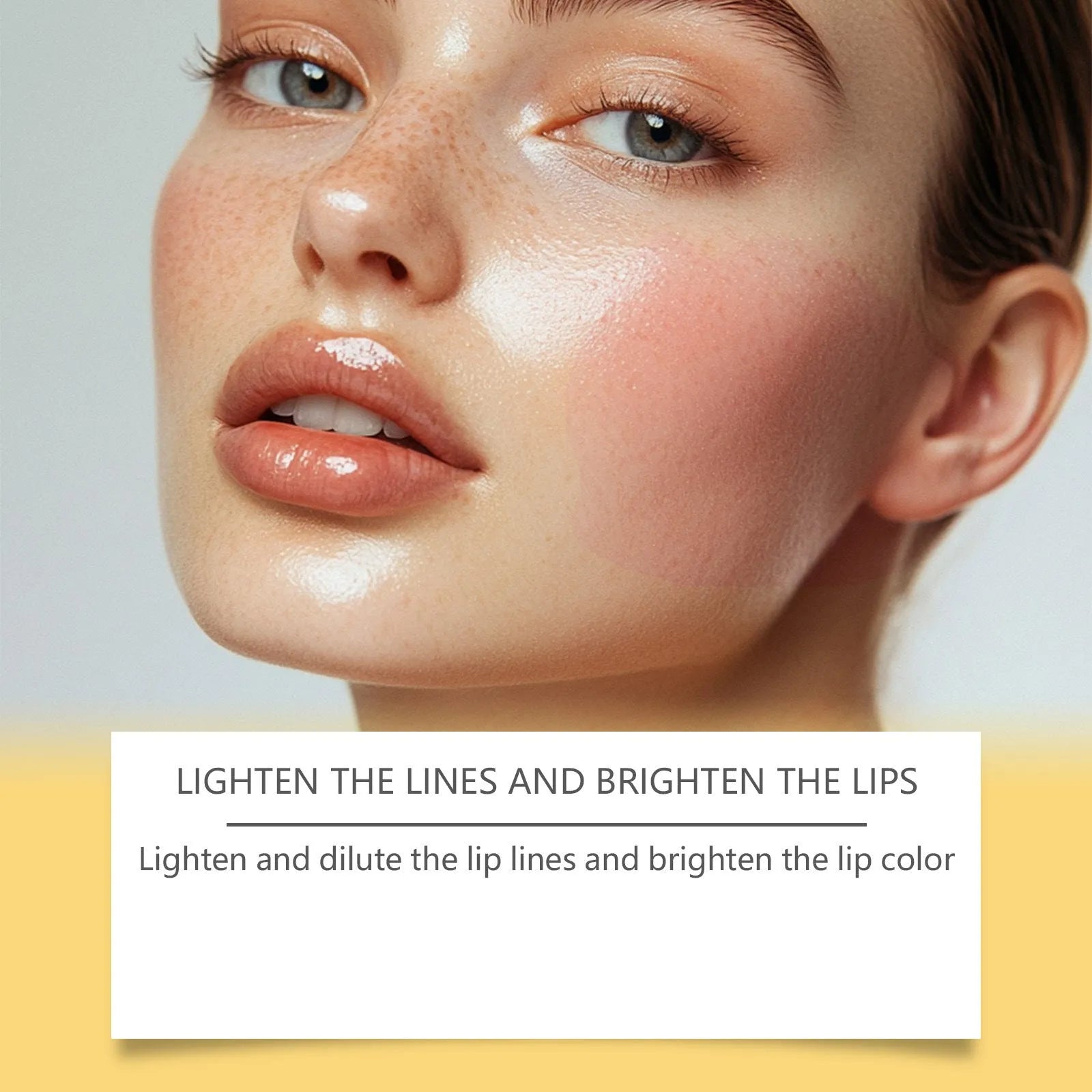 Gold foil discoloration nourishing lipstick in a compact black case, 3.5g net weight.