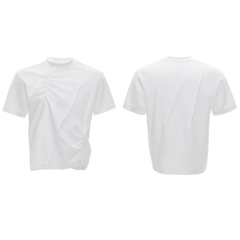 Men's cotton t-shirt with three-dimensional pleated design in loose fit styling
