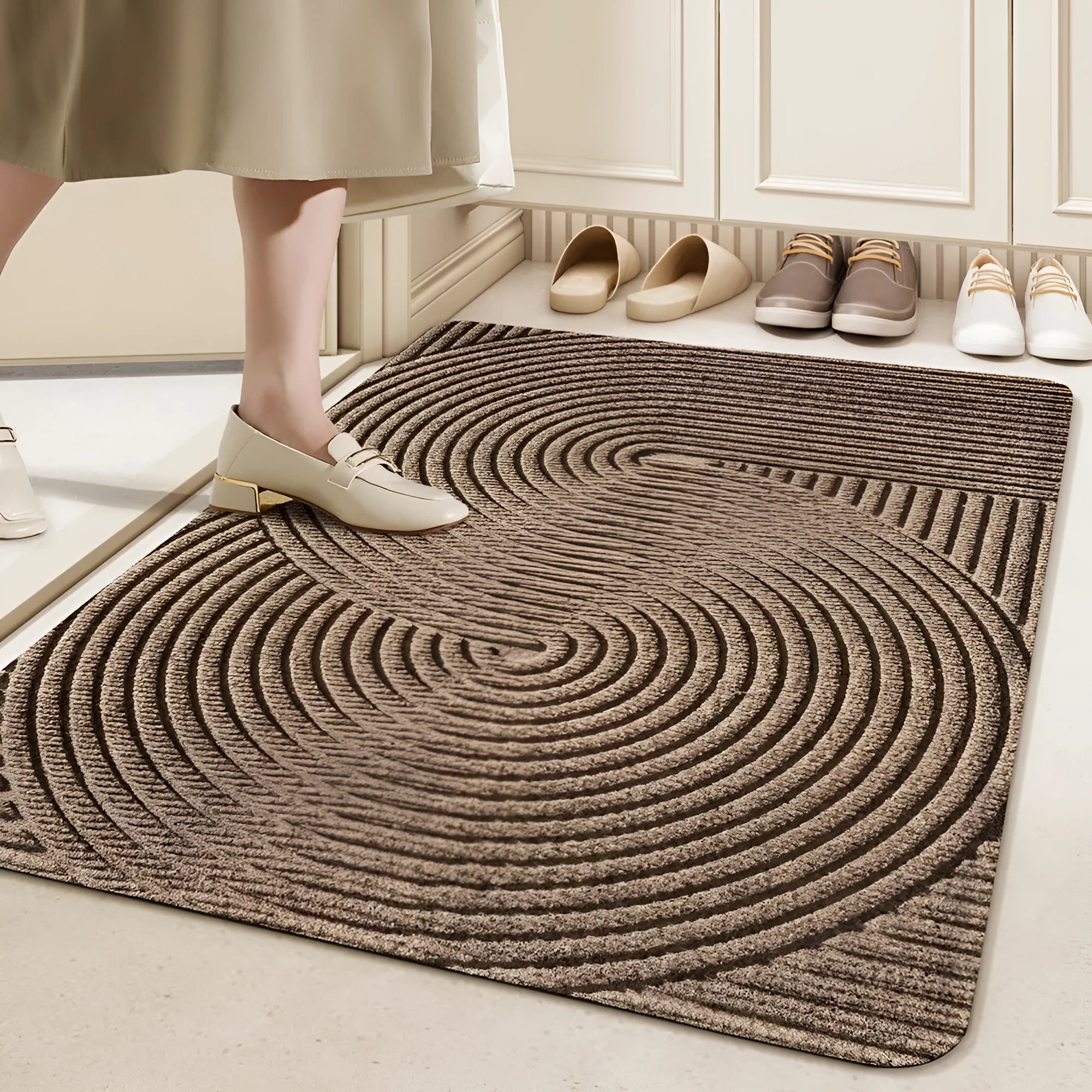 Oval green cartoon anime pattern diatom mud entrance carpet with wire ring edge, 60x90cm.