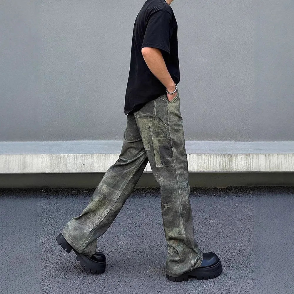 Men's straight-leg camouflage jeans with digital pattern on cotton denim fabric