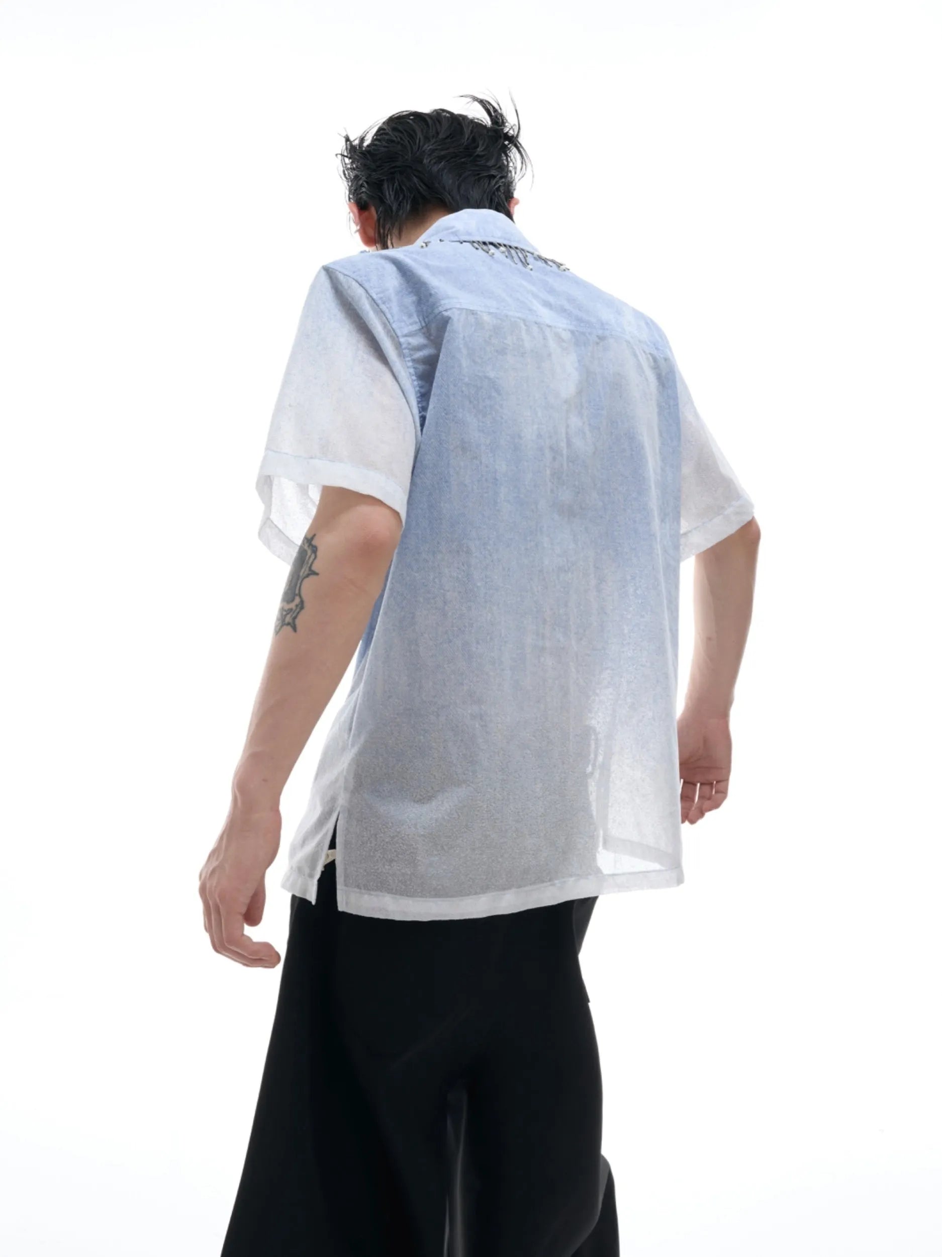 Blue and white gradient loose fit men's short sleeve casual summer shirt